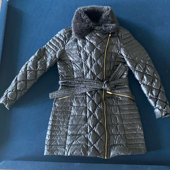 Via Spiga black puffer with fur collar - Picture 1 of 4